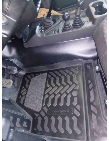 Коврики в салон Aileron на ВАЗ 2131 НИВА 5D (LADA 4x4) (3D с подпятником)