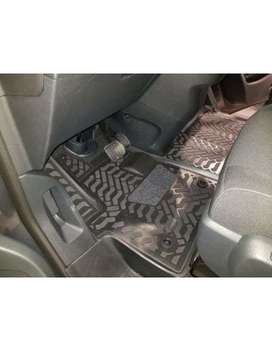 Коврики в салон Aileron на Peugeot Traveller...