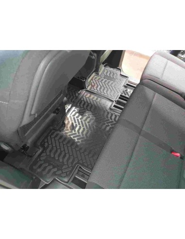 Коврики в салон Aileron на Peugeot Traveller...