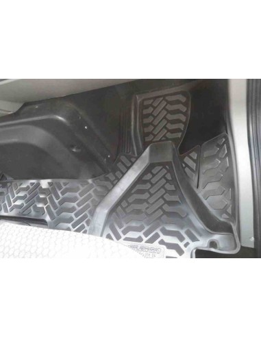 Коврики в салон Aileron на ГАЗ Валдай (2004-)...