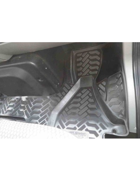 Коврики в салон Aileron на ГАЗ Валдай (2004-) (первый ряд)