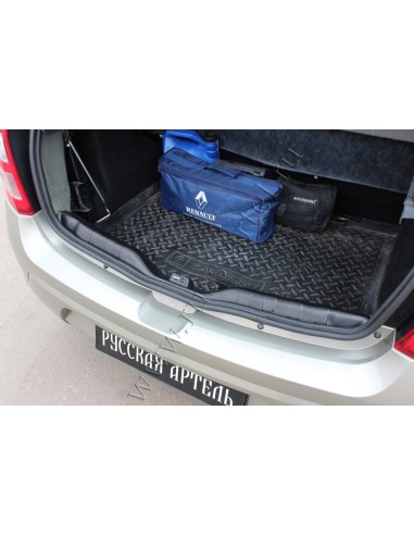 Накладка на порожек багажника (2 мм.) Sandero...