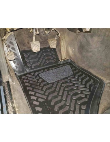 Коврики в салон Aileron на Mercedes-Benz...