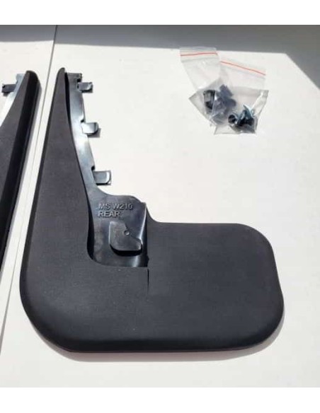 Брызговики Mercedes W210 / Мерседес W210(комплект 2шт,задние)(MG)