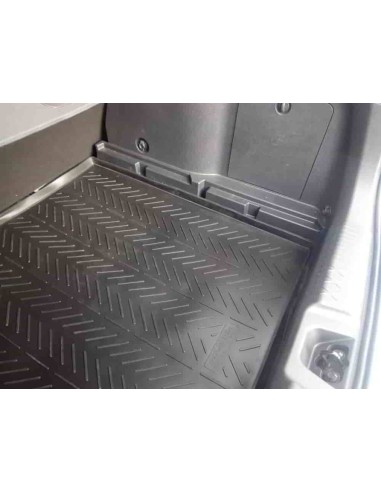 Коврик в багажник Aileron на Lada Vesta SW (в...