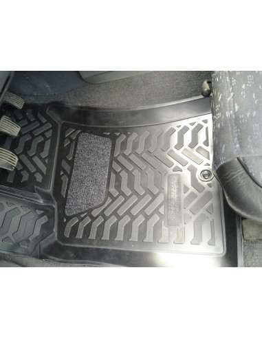 Коврики в салон Aileron на Daewoo Nexia...