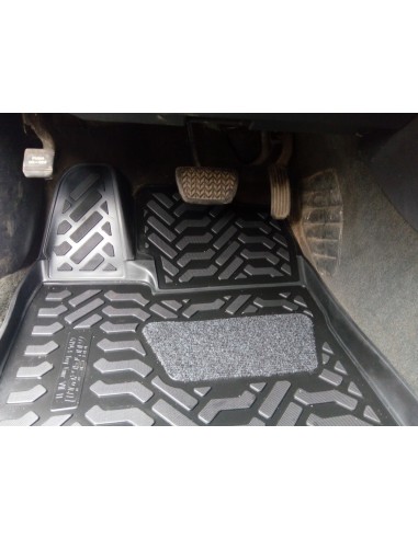 Коврики в салон Aileron на Toyota Camry VII...