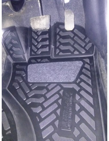 Коврики в салон Aileron на Toyota Corolla...