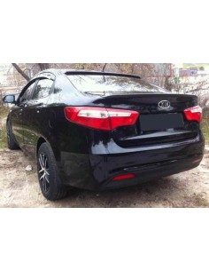Козырек заднего стекла на Kia Rio III седан 2011 г.