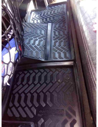 Коврики в салон Aileron на Mercedes-Benz...