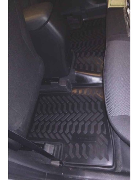 Коврики в салон Aileron на Hyundai Creta (2016-) (3D с подпятником)