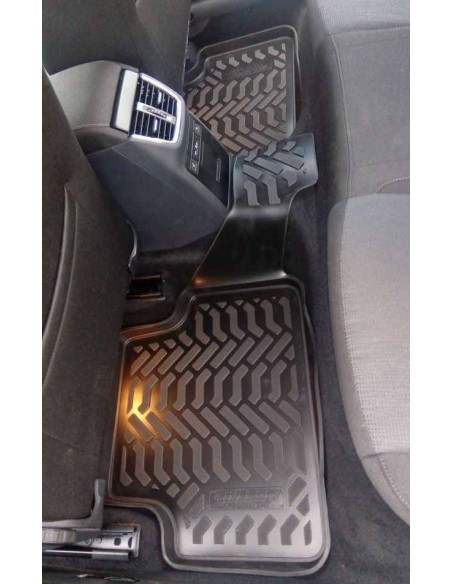 Коврики в салон Aileron на Skoda Octavia (A7) (2013-) (3D с подпятником)