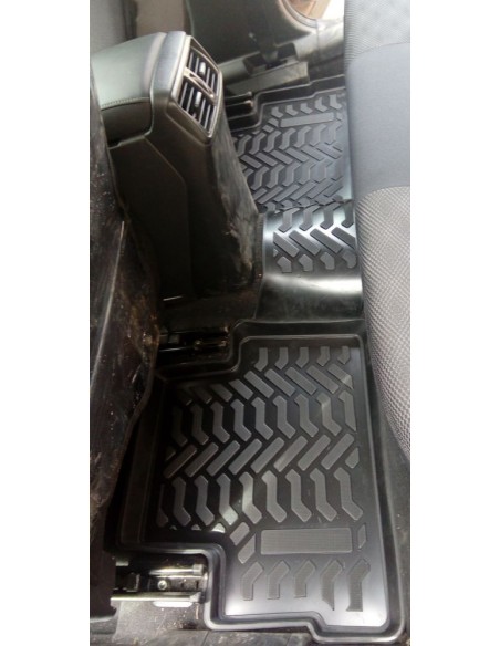 Коврики в салон Aileron на Nissan Qashqai II (2014-) (3D с подпятником) (сборка РФ)