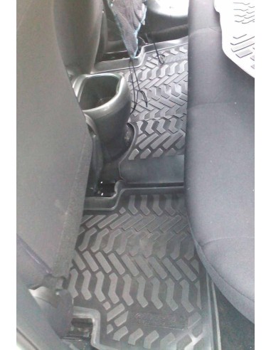 Коврики в салон Aileron на Nissan Juke (2010-)...