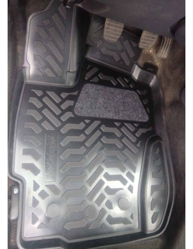 Коврики в салон "Aileron"  для  Renault Duster/Kaptur 4WD (2015-) (3D с подпятником) (рестайлинг)